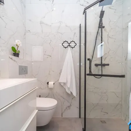 Nowoczesny 3city W Gdyni Z Parkingiem By Renters Apartman *